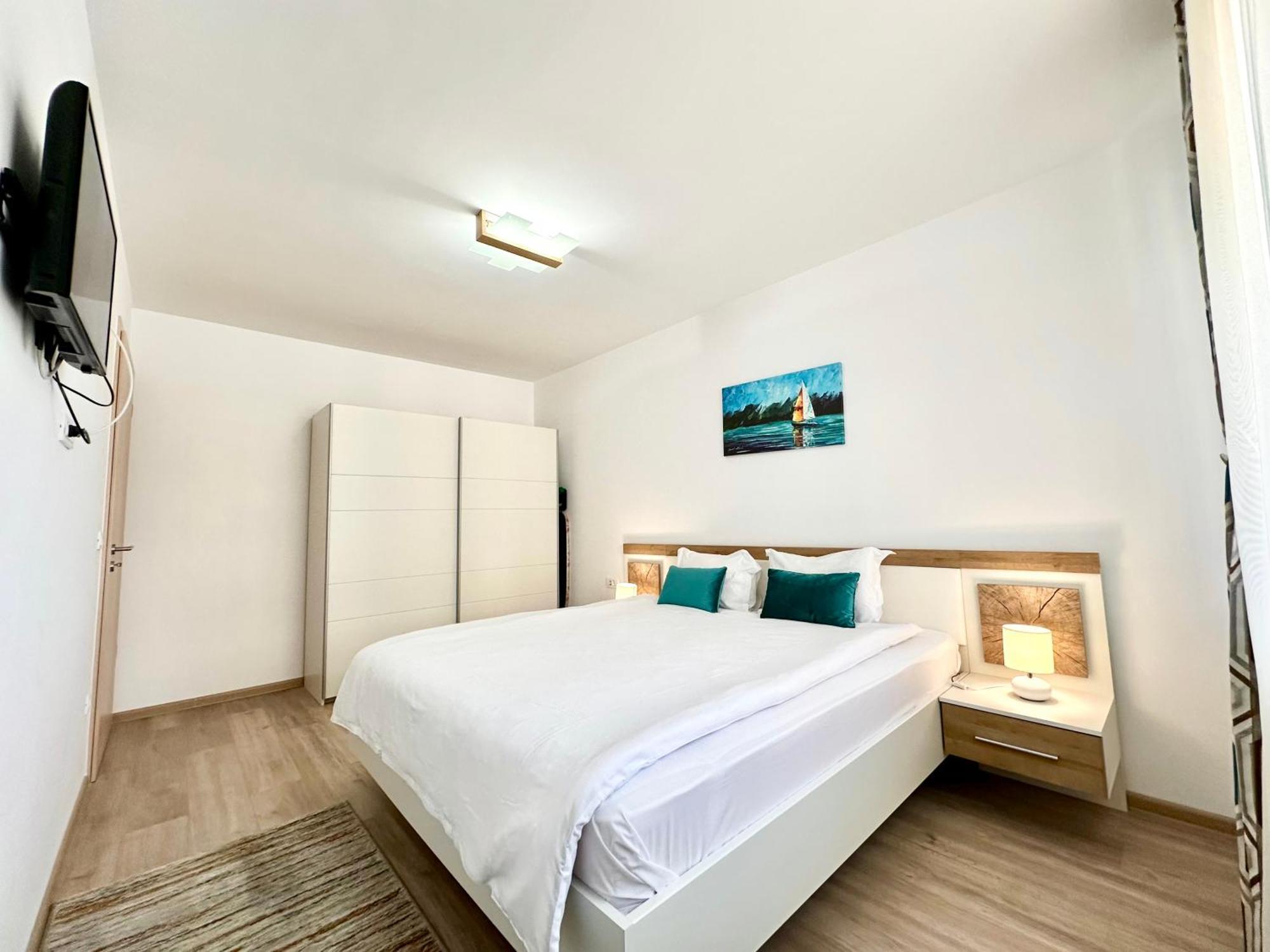 Kasper Coresi Mall - Rise Private Apartments & Suites Брашов Экстерьер фото
