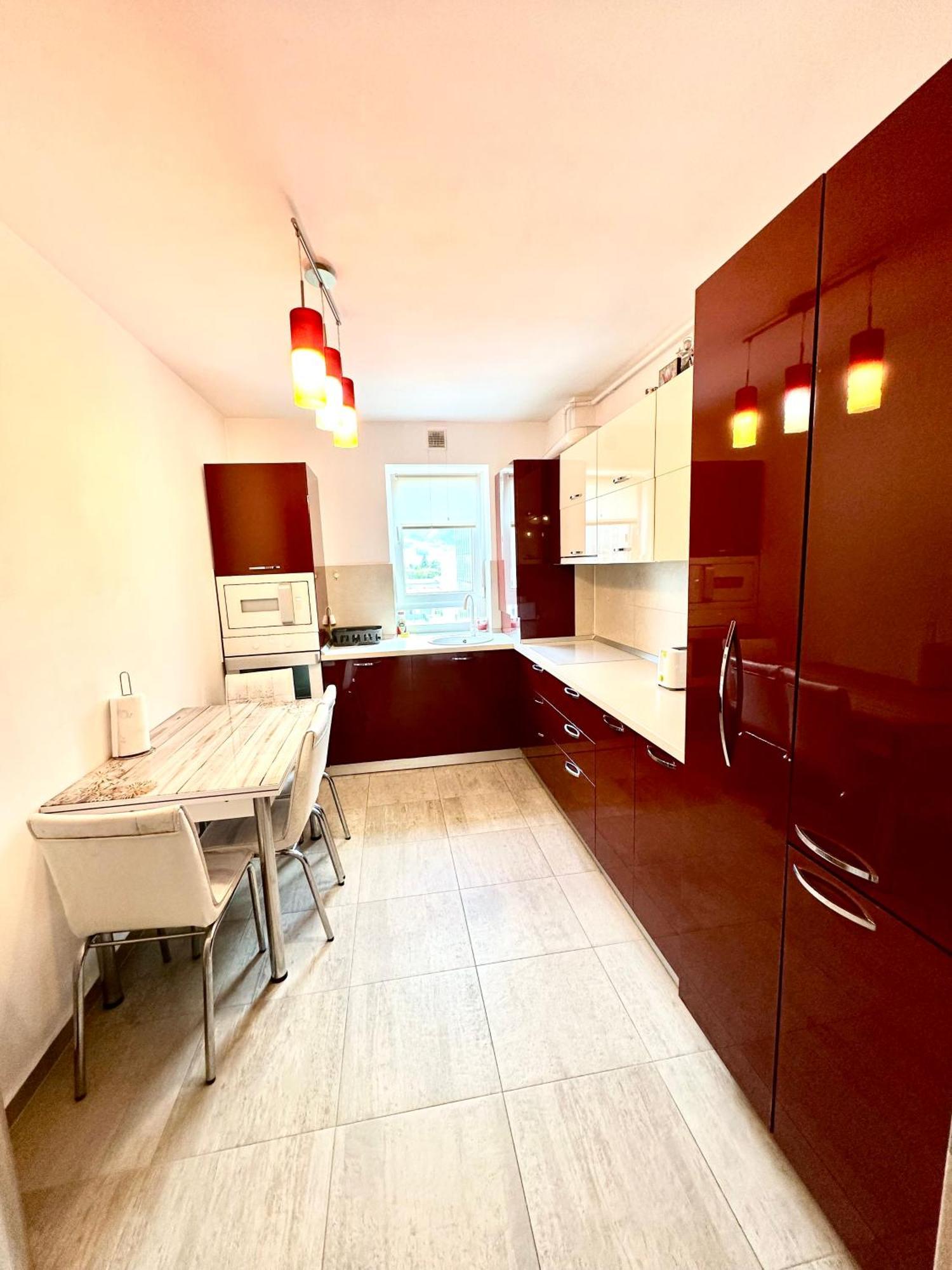 Kasper Coresi Mall - Rise Private Apartments & Suites Брашов Экстерьер фото