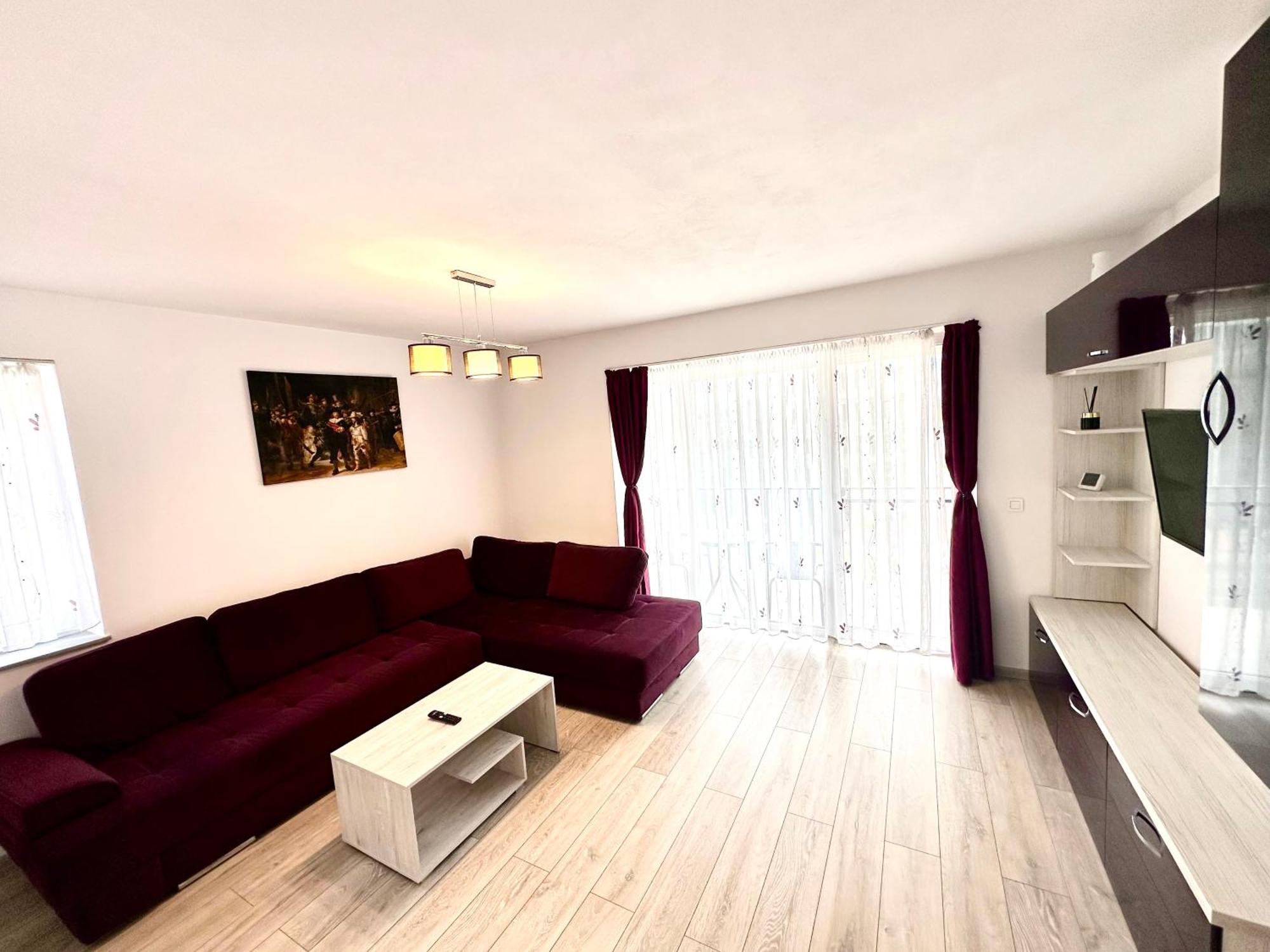Kasper Coresi Mall - Rise Private Apartments & Suites Брашов Экстерьер фото